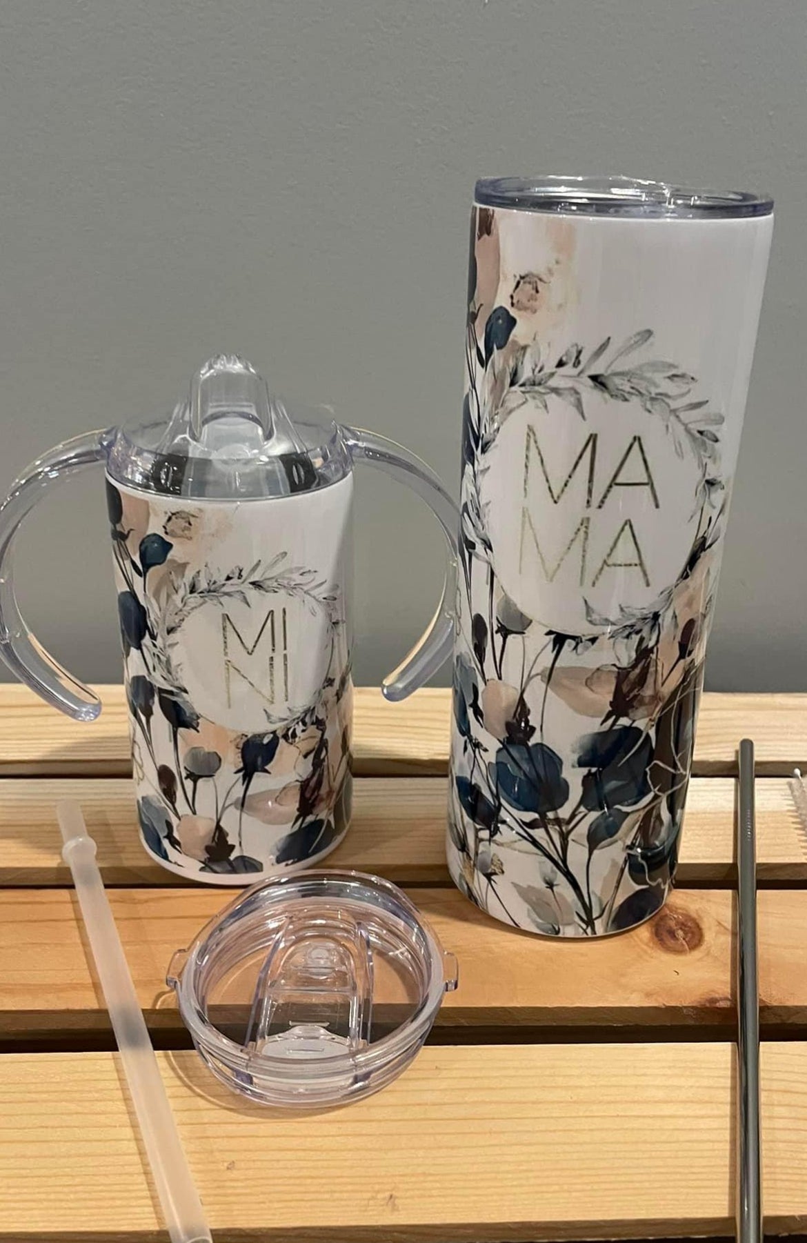 Mama mini circle Tumbler